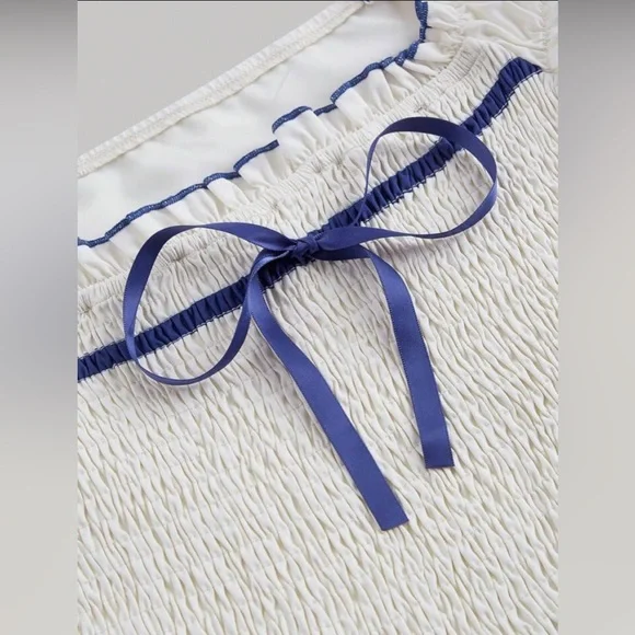 SOLD Women's Floral Print Ruffle Trim Pleated Hem Dress Size M/6 NWOT - Picture 3 of 4